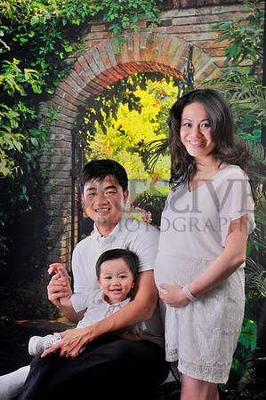 Lynn & Toan's Family 2013