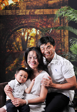 Lynn & Toan's Family 2013